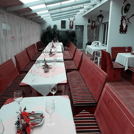 Sylvia Haz Penzion 3*